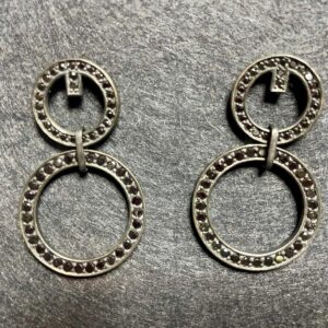 Pendientes engarce de diamante negro